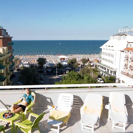 Hotel Le Terrazze Riccione Dış mekan fotoğraf