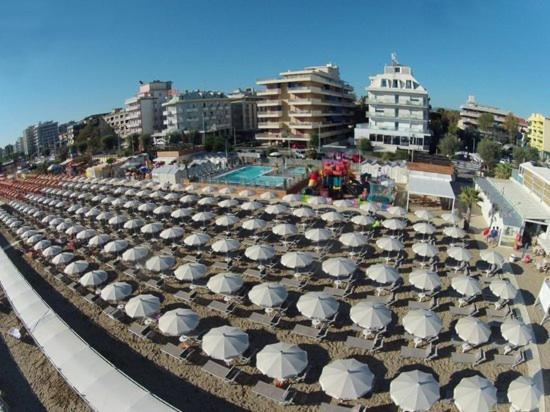 Hotel Le Terrazze Riccione Dış mekan fotoğraf