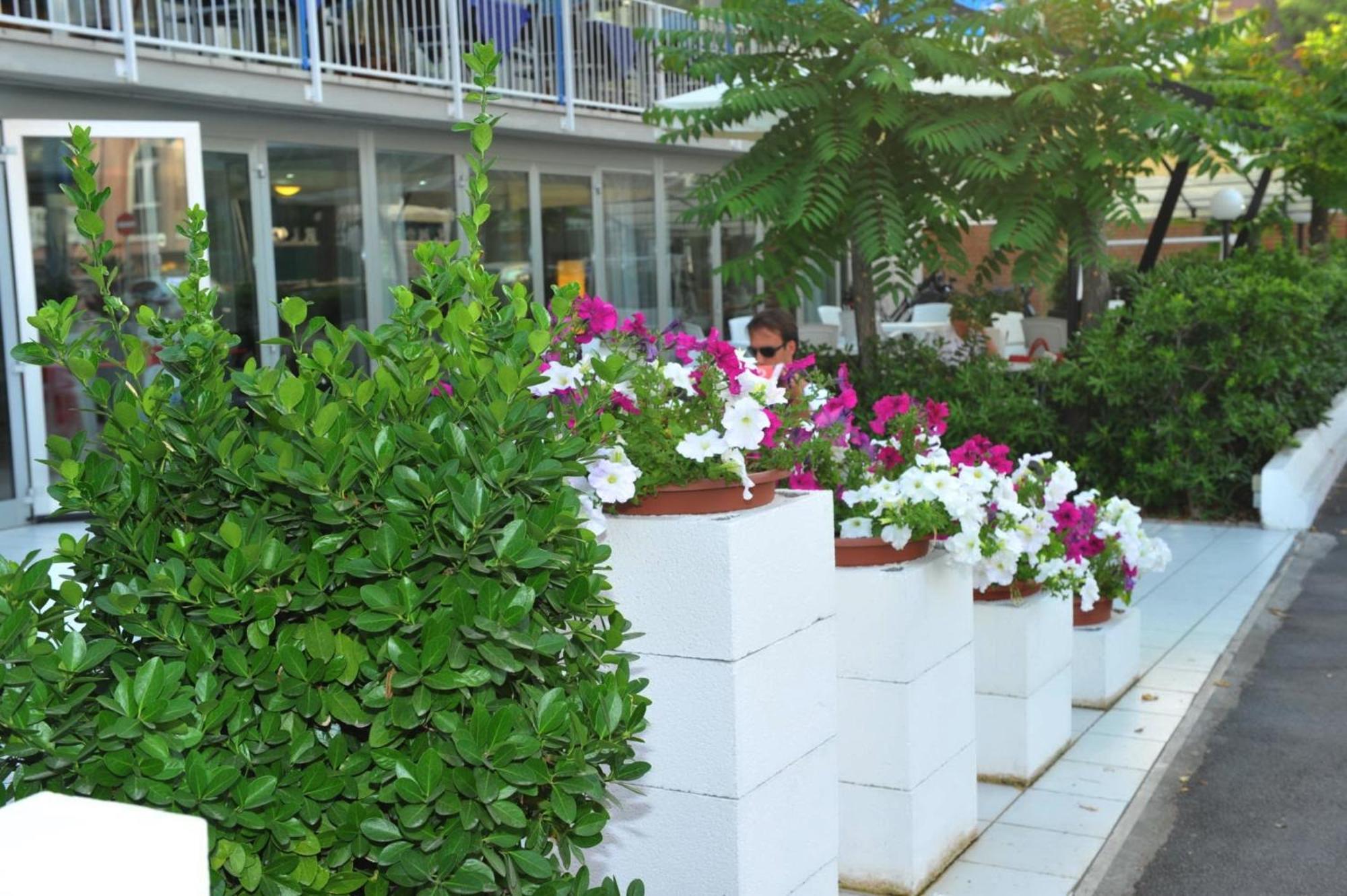 Hotel Le Terrazze Riccione Dış mekan fotoğraf