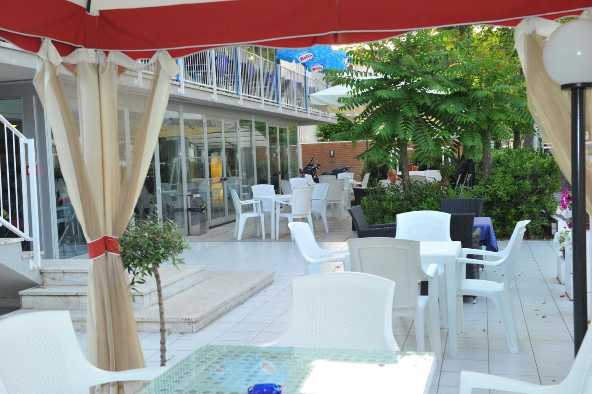 Hotel Le Terrazze Riccione Dış mekan fotoğraf