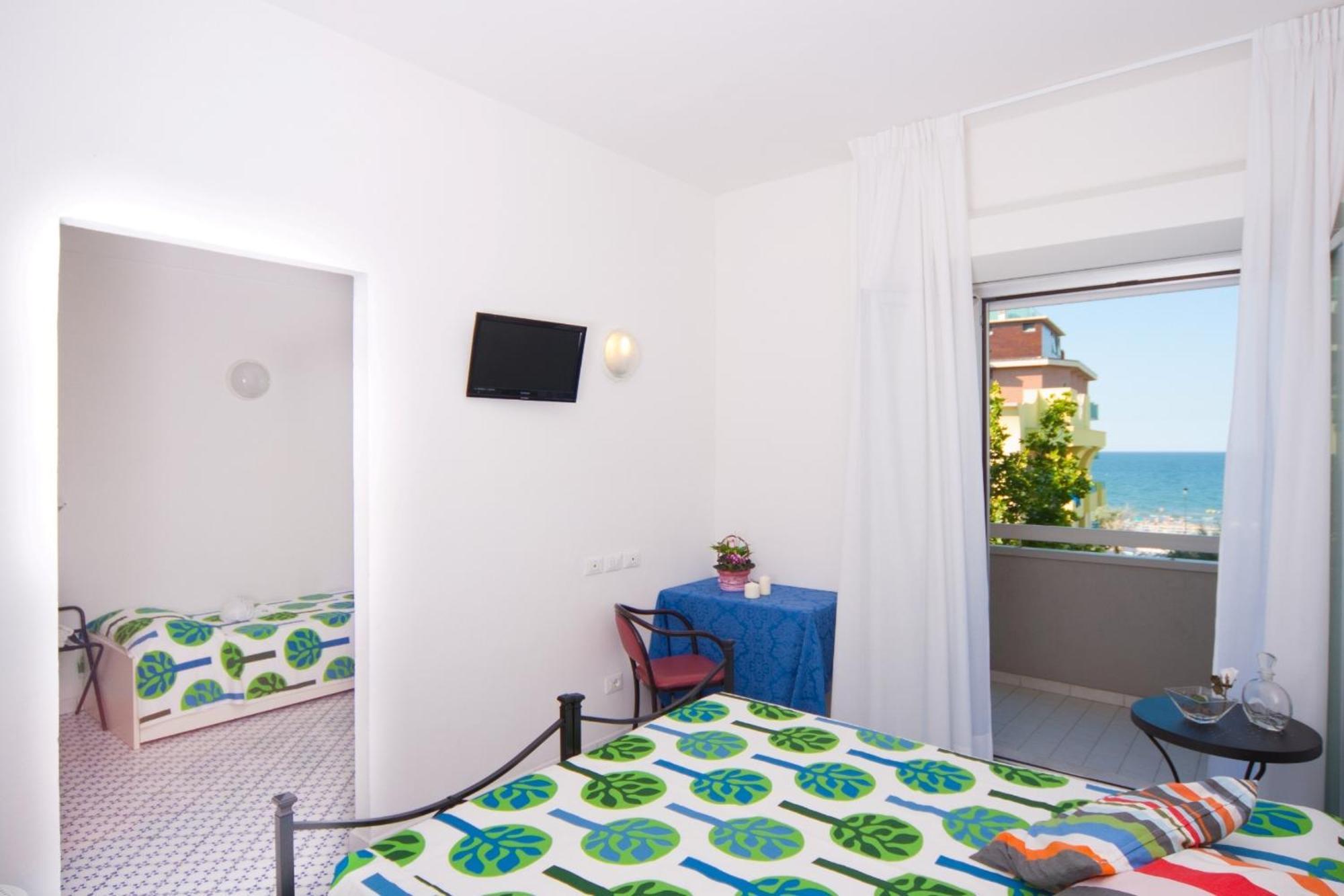 Hotel Le Terrazze Riccione Dış mekan fotoğraf
