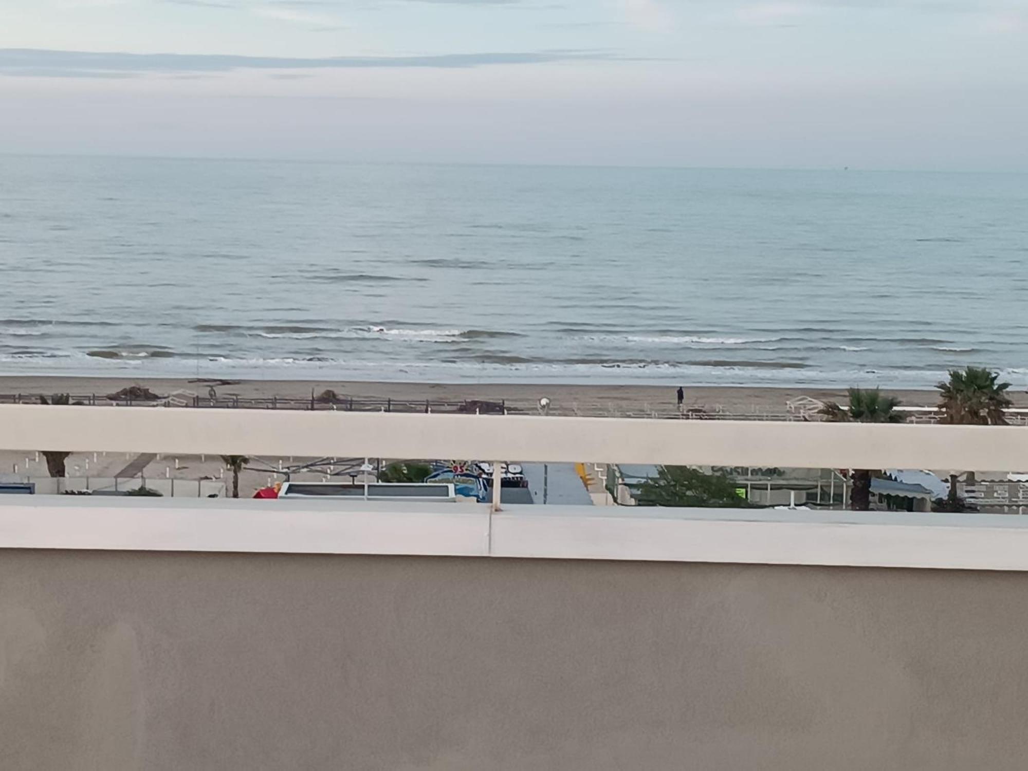 Hotel Le Terrazze Riccione Dış mekan fotoğraf